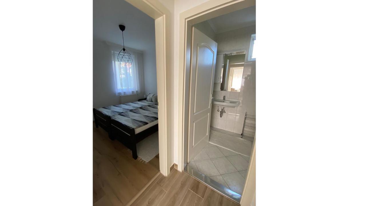 Andrea Apartmanok 2 Hajdúszoboszló Eksteriør billede